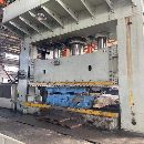 []南通锻压2000吨，台面2.5米5米，开口2.1米，滑块行程1.