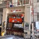 南通皋液500吨框架液压机，台面1.3米1.6米，行程800，.